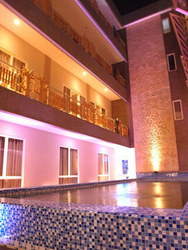 Rivavi Kuta Beach Hotel Legian Eksteriør bilde